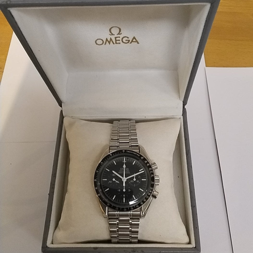 Omega Speedmaster Pro